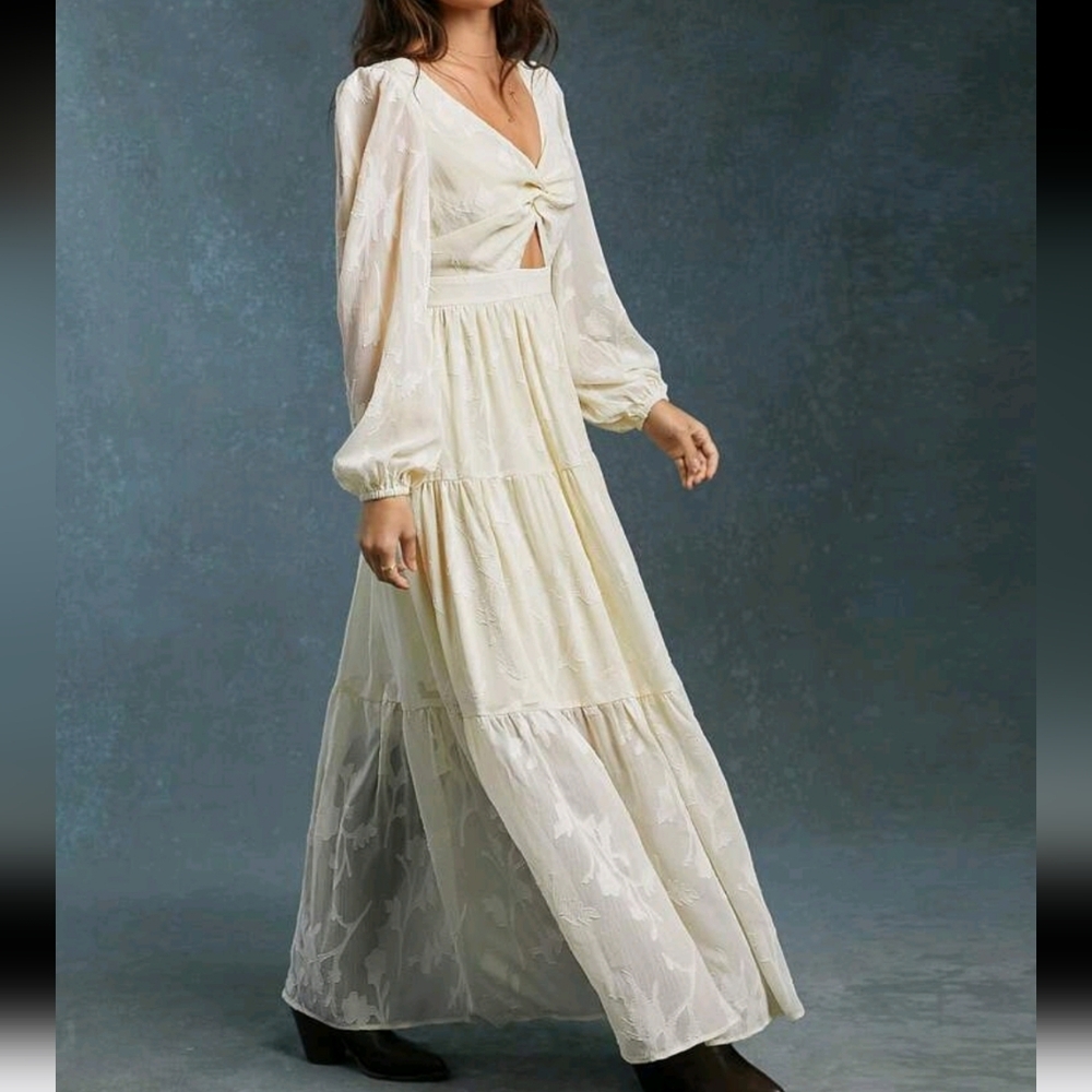 Cut-Out Midi Long Sleeve Dress - Picture 3 of 4